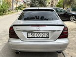 Mercedes E 220-2