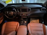 Kia Sorento-12