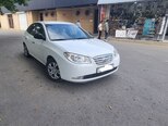 Hyundai Elantra-2