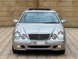 Mercedes E 270-2