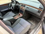 Mercedes E 270-13