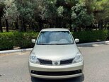 Nissan Tiida-1