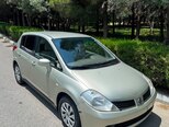 Nissan Tiida-5