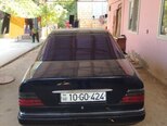 Mercedes 220 E-4
