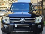 Mitsubishi Pajero-1