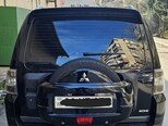 Mitsubishi Pajero-5
