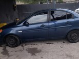 Hyundai Accent-4