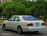 Mercedes E 320-11