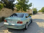 BMW 523-4