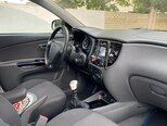 Kia Rio-5