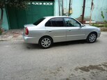 Hyundai Accent-7