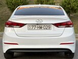 Hyundai Elantra-5
