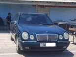 Mercedes E 200-1