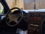 Mercedes E 200-7
