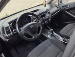 Kia Cerato-4