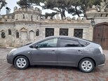 Toyota Prius-5