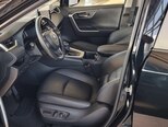 Toyota RAV4-17