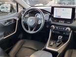 Toyota RAV4-15
