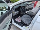 Hyundai Elantra-9