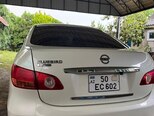 Nissan Bluebird Sylphy-5