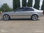 BMW 523-8