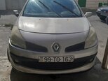 Renault Clio-1
