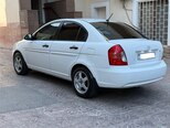 Hyundai Accent-4