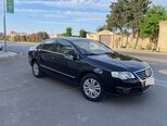 Volkswagen Passat-8
