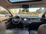 Kia Sorento-9