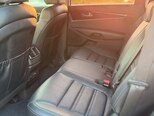 Kia Sorento-13