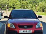 Kia Rio-1