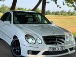 Mercedes E 240-1