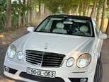Mercedes E 240-2