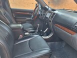 Toyota Land Cruiser Prado-10