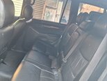 Toyota Land Cruiser Prado-11