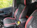 Mitsubishi Pajero io-7