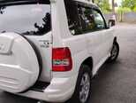 Mitsubishi Pajero io-5