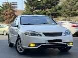 Daewoo Gentra-11