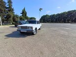 LADA (VAZ) 2107-1