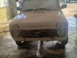 LADA (VAZ) Niva-8