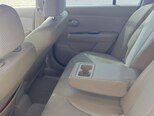 Nissan Tiida-16