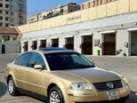 Volkswagen Passat-4
