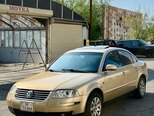 Volkswagen Passat-5