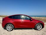 Tesla Model Y-5