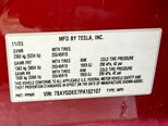 Tesla Model Y-11