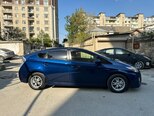 Toyota Prius-5