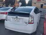 Toyota Prius-2