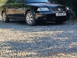 Volkswagen Passat-1