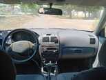 Hyundai Accent-10
