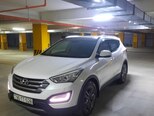 Hyundai Santa Fe-5